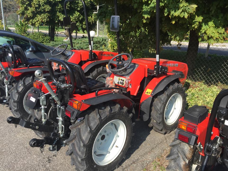 Used Goldoni Cluster 70 SN Tractor for Sale (Auction Premium) | NetBid Industrial Auctions